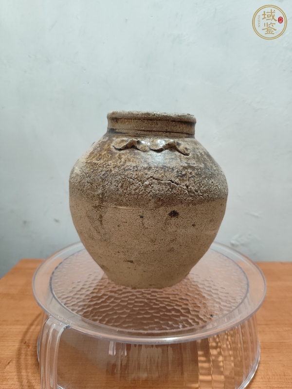 古玩陶瓷黃釉罐真品鑒賞圖
