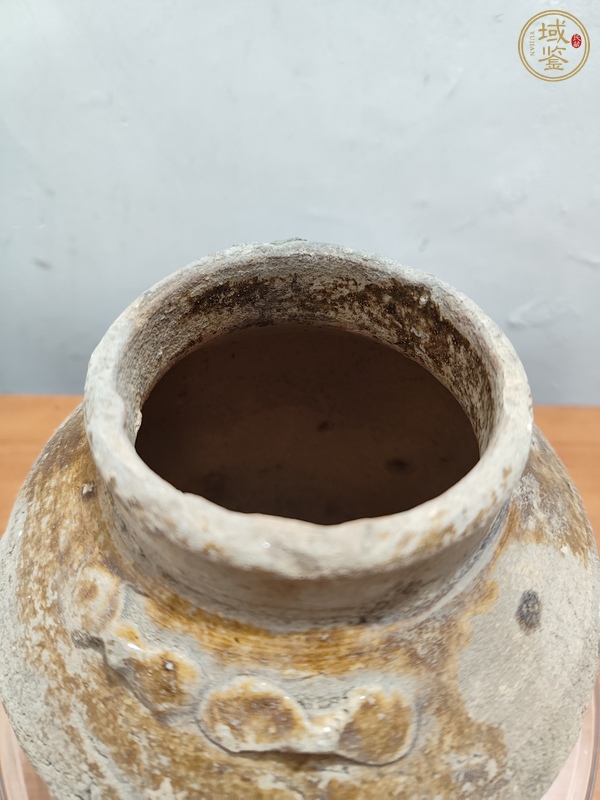 古玩陶瓷黃釉罐真品鑒賞圖