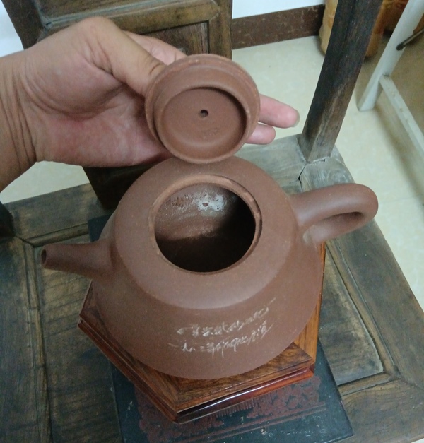 古玩陶瓷1983年紫砂壺拍賣，當前價格580元