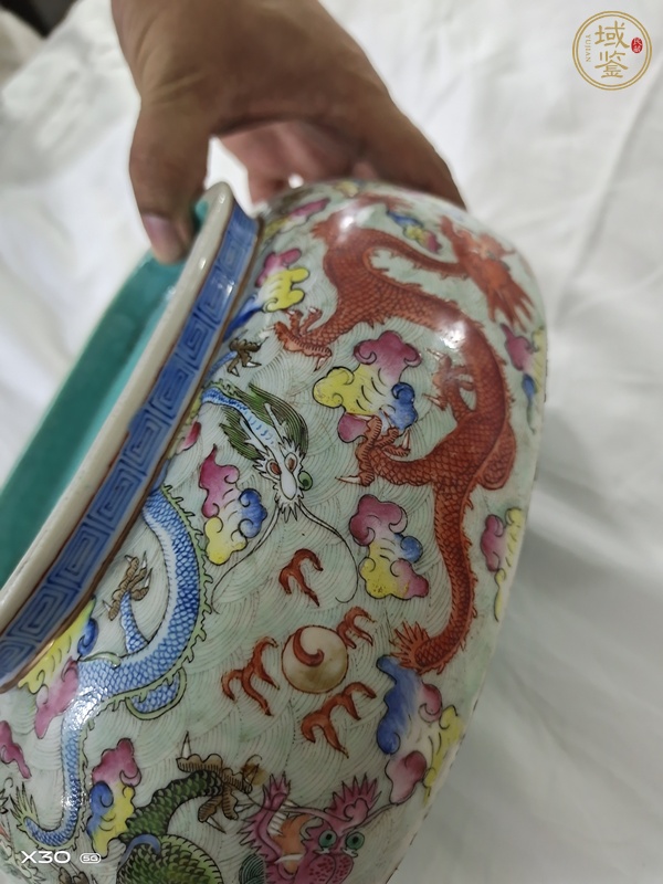 古玩陶瓷龍紋粉彩貢碗真品鑒賞圖