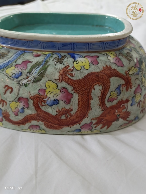 古玩陶瓷龍紋粉彩貢碗真品鑒賞圖