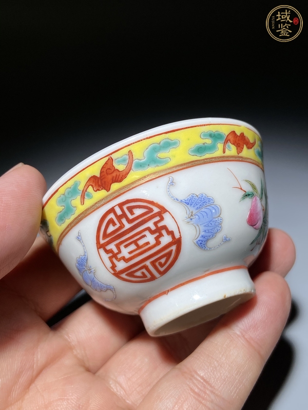 古玩陶瓷福壽紋粉彩杯真品鑒賞圖