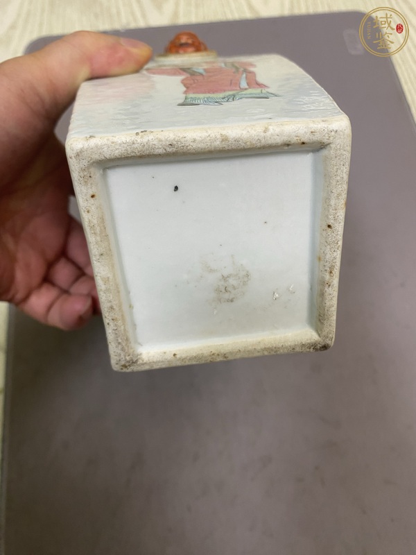 古玩陶瓷粉彩無雙譜人物四方瓶真品鑒賞圖