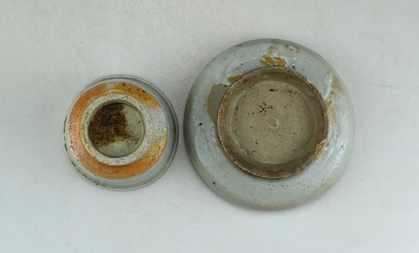 古玩陶瓷明代龍泉青瓷青釉杯和托（罕見釉色類似月白釉）拍賣，當前價格115元