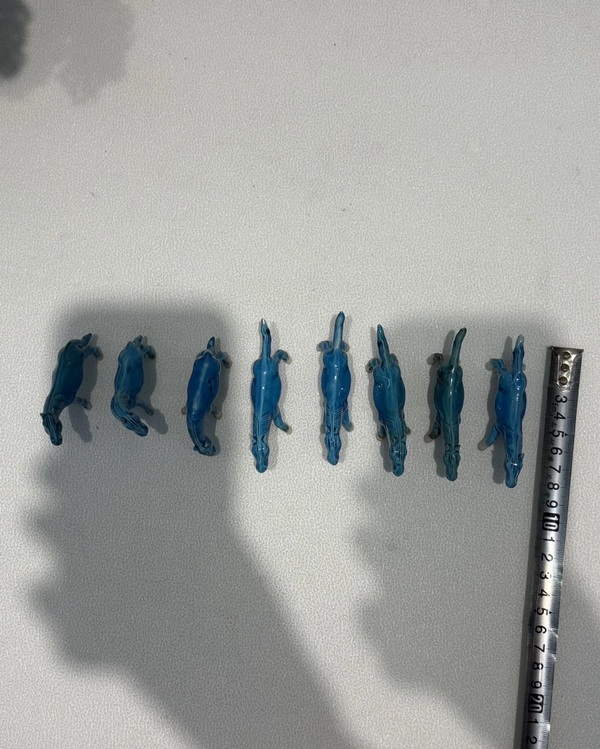 古玩陶瓷孔雀藍釉小馬八只拍賣，當前價格0元