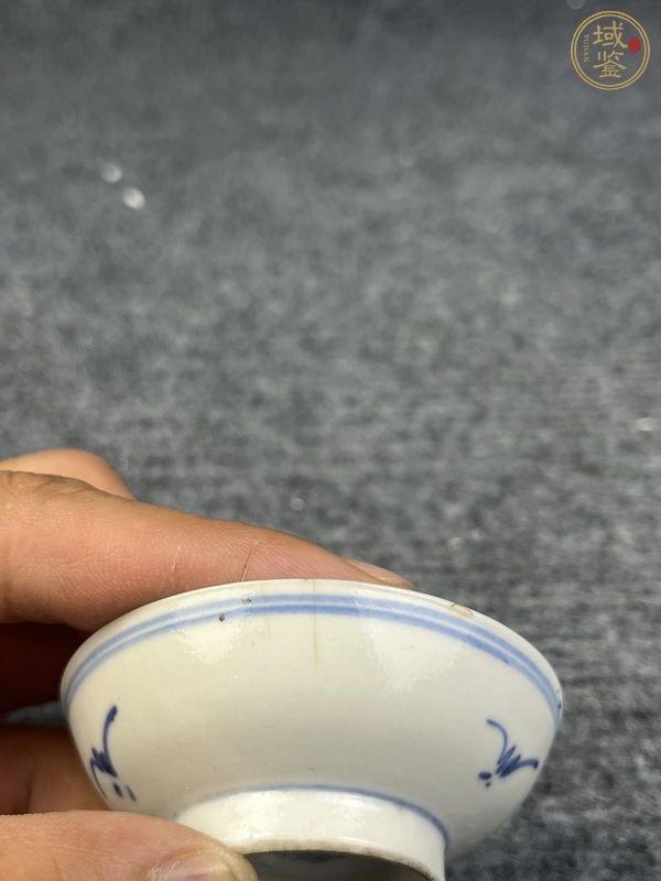 古玩陶瓷青花西番蓮煙碟真品鑒賞圖