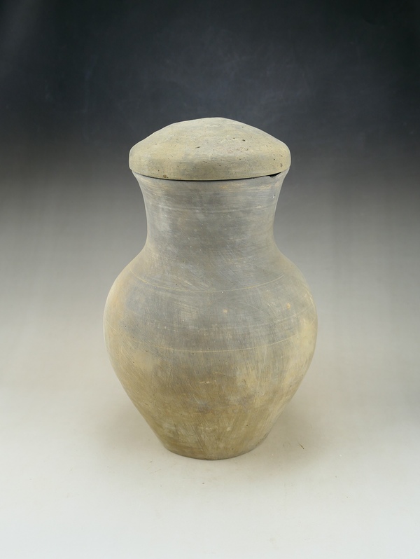 古玩轉賣漢.灰陶漢壺(館藏級)拍賣,當前價格699元