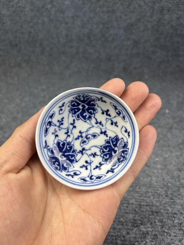 古玩陶瓷青花西番蓮煙碟拍賣，當前價格128元