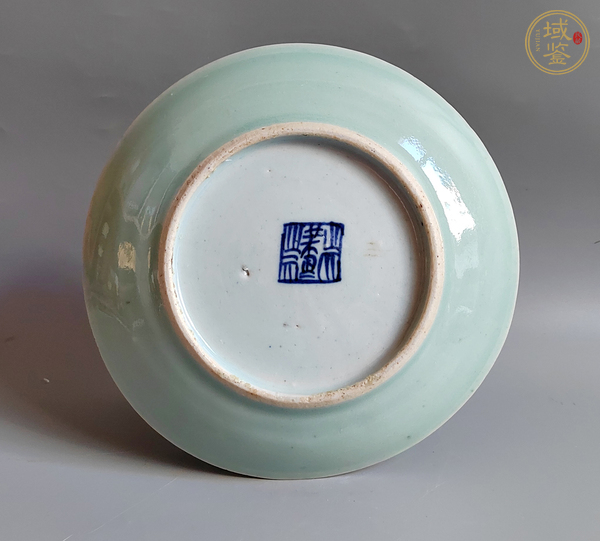 古玩陶瓷豆青釉盤真品鑒賞圖