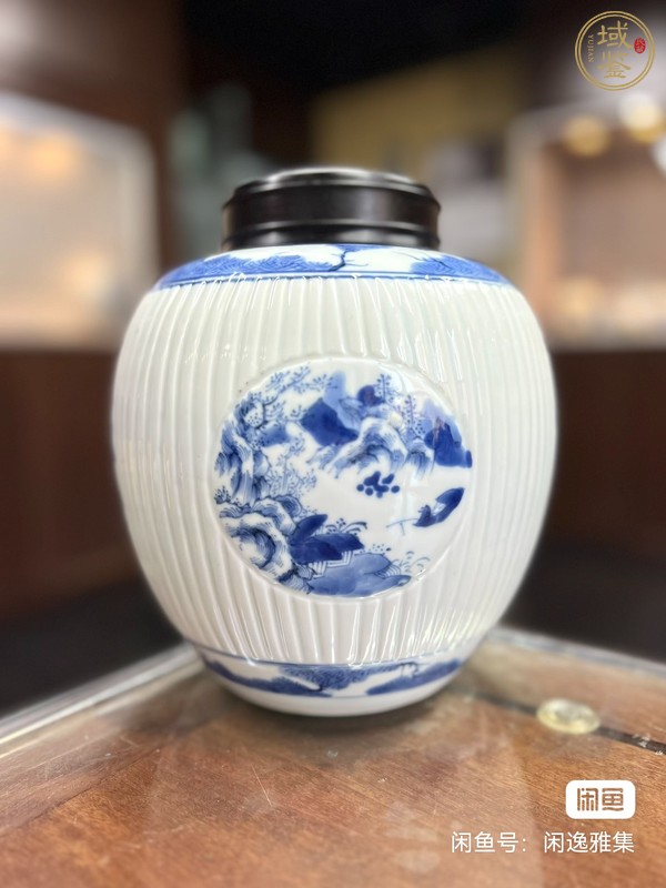 古玩陶瓷山水紋青花罐真品鑒賞圖