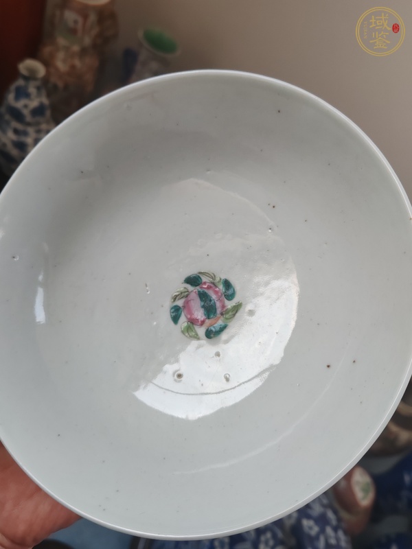 古玩陶瓷粉彩花卉喜字紋碗真品鑒賞圖