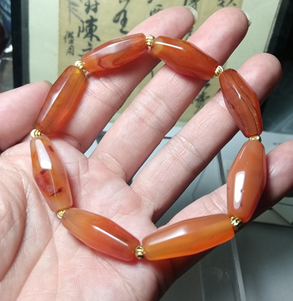 古玩玉器天然紅瑪瑙珠串拍賣，當前價格460元