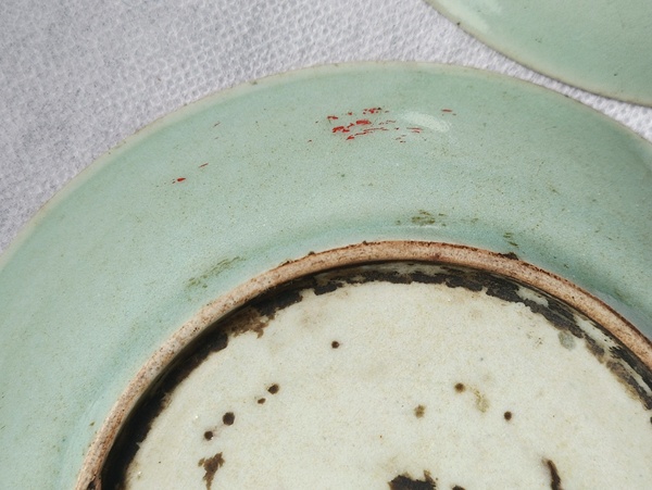 古玩陶瓷清中期豆青釉盤拍賣,當前價格38元
