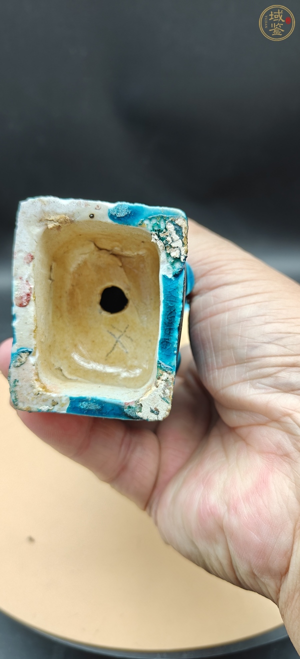 古玩陶瓷孔雀藍釉張果老塑像真品鑒賞圖