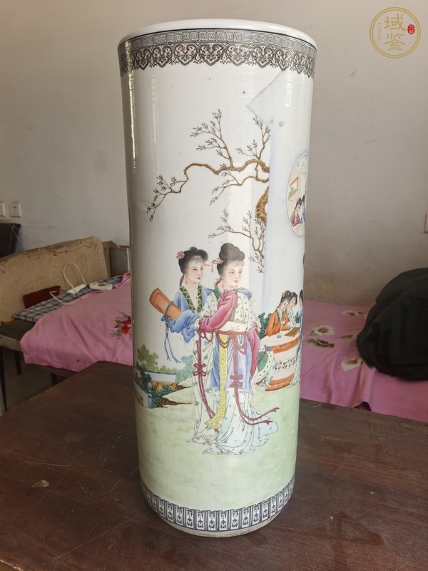 古玩陶瓷粉彩仕女人物帽痛真品鑒賞圖