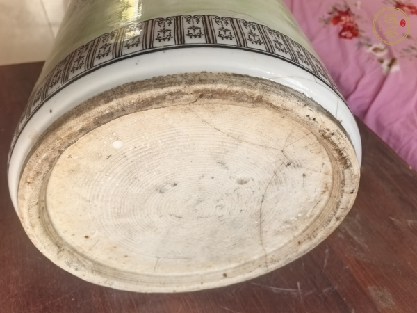 古玩陶瓷粉彩仕女人物帽痛真品鑒賞圖