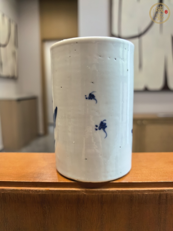 古玩陶瓷青花攜琴訪友圖筆筒真品鑒賞圖