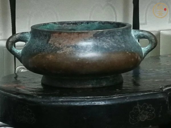 古玩銅器銅鈾耳爐真品鑒賞圖