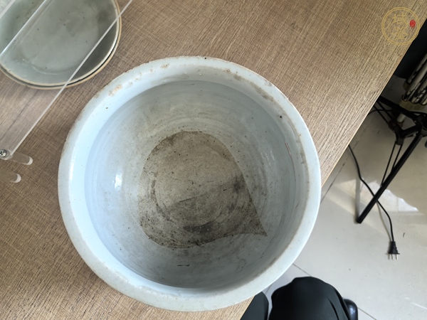 古玩陶瓷青花香爐真品鑒賞圖
