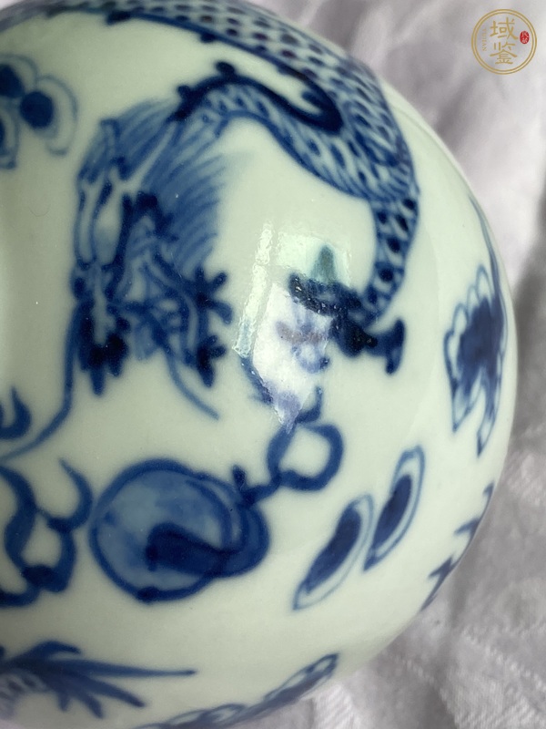 古玩陶瓷龍紋青花水盂真品鑒賞圖