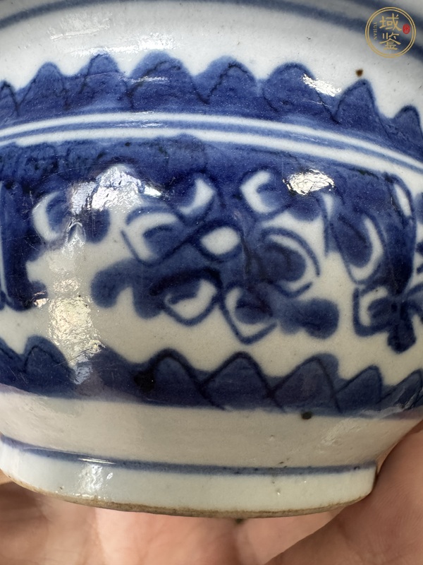 古玩陶瓷青花夔龍紋香爐真品鑒賞圖