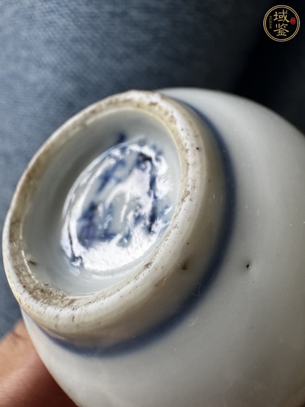 古玩陶瓷青花皮球花紋仰鐘杯真品鑒賞圖