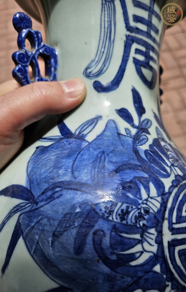 古玩陶瓷青花福壽紋雙耳瓶真品鑒賞圖