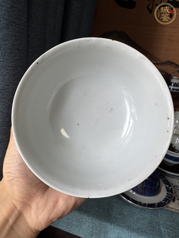 古玩陶瓷青花夔龍紋茶碗真品鑒賞圖