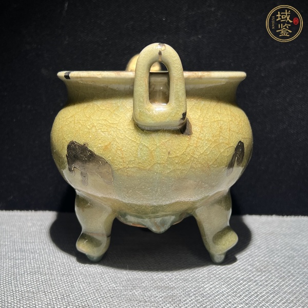 古玩龍泉青瓷香爐真品鑒賞圖