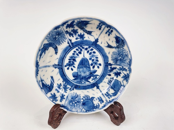 古玩嚴(yán)選清光緒·青花魚蝦蟹盤拍賣，當(dāng)前價(jià)格1940元