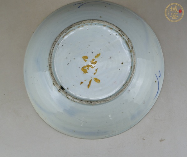 古玩陶瓷釉下彩魚盤真品鑒賞圖