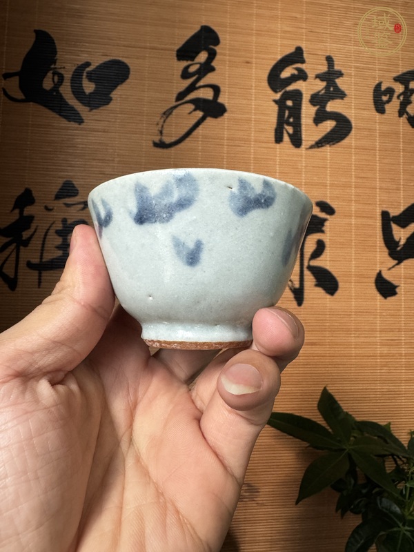 古玩陶瓷青花杯真品鑒賞圖