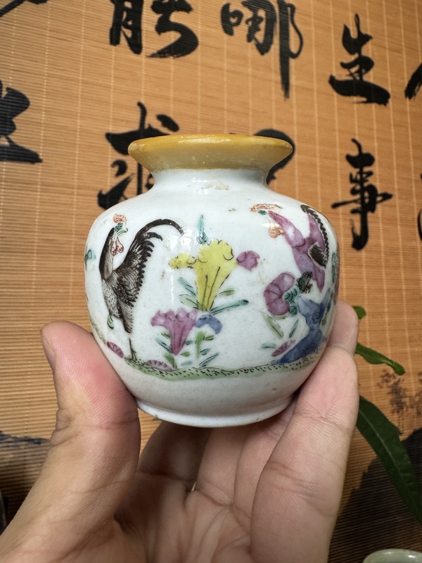 古玩陶瓷粉彩官上加官罐拍賣，當前價格666元