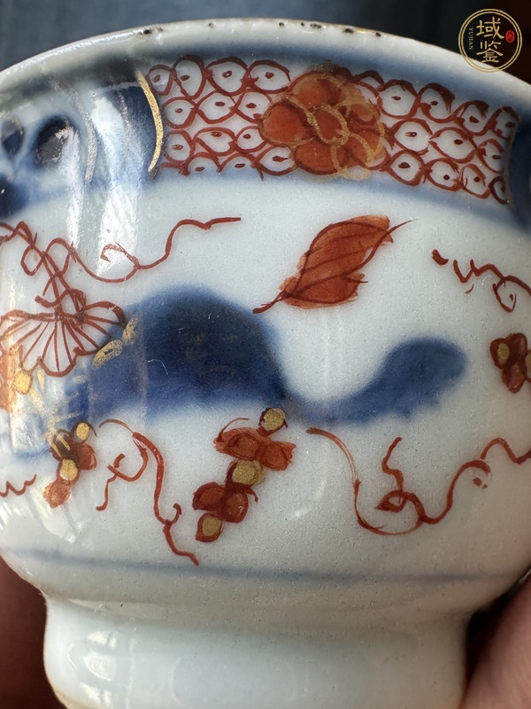 古玩陶瓷青花礬紅松鼠葡萄杯真品鑒賞圖