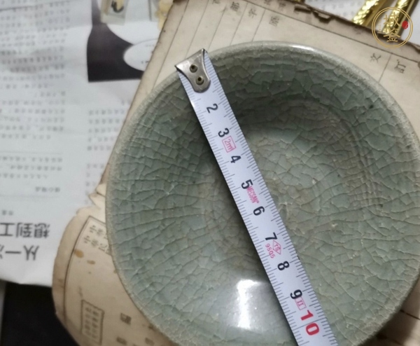 古玩陶瓷龍泉青瓷盤真品鑒賞圖