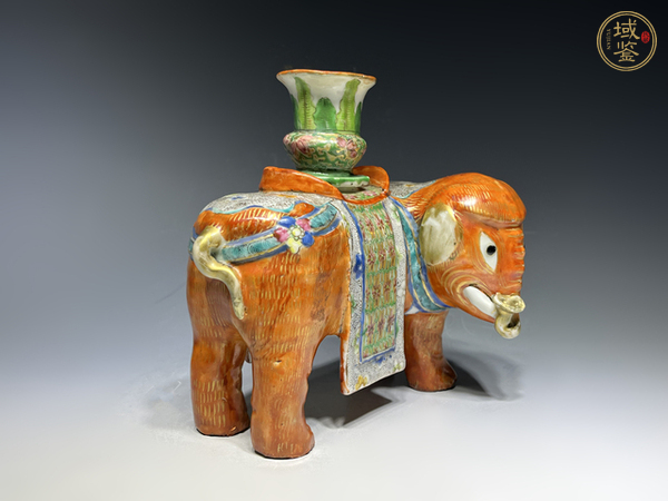 古玩陶瓷清末民初·珊瑚紅釉粉彩太平有象香插真品鑒賞圖