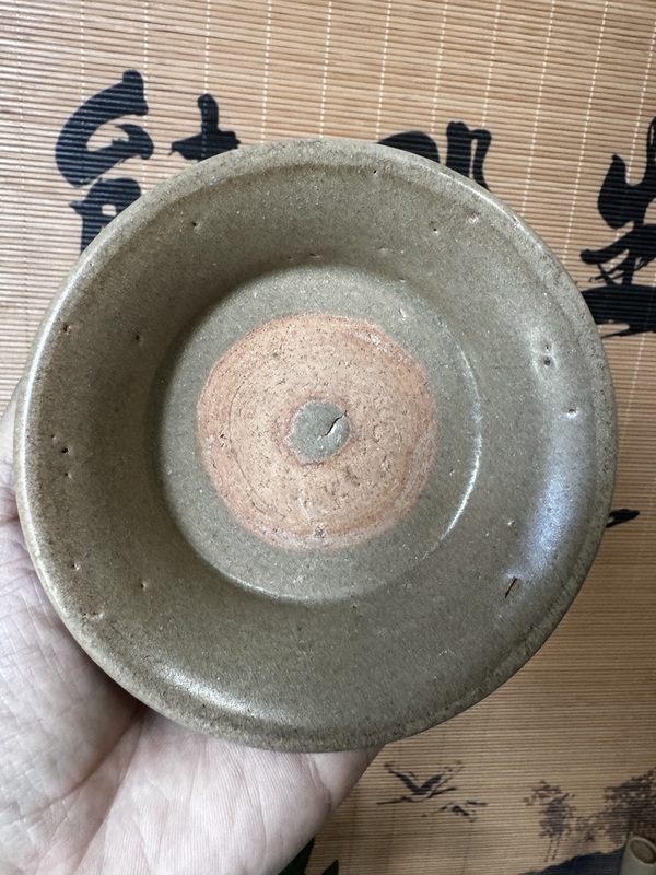 古玩轉(zhuǎn)賣龍泉青瓷盤拍賣，當前價格0元