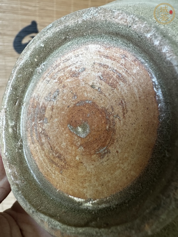 古玩陶瓷龍泉青瓷盤真品鑒賞圖
