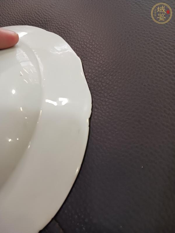 古玩陶瓷徽章瓷盤真品鑒賞圖