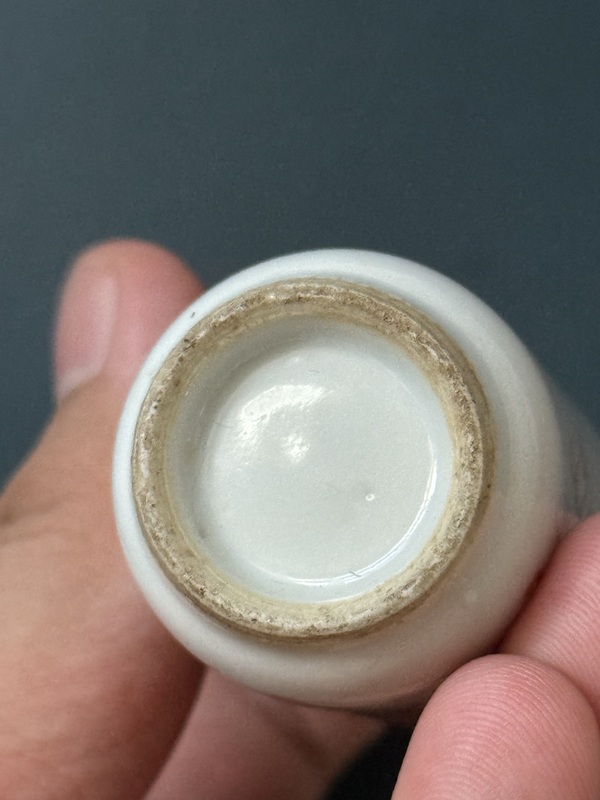 古玩陶瓷晚清·太師少保細(xì)路粉彩鼻煙壺拍賣，當(dāng)前價(jià)格1980元