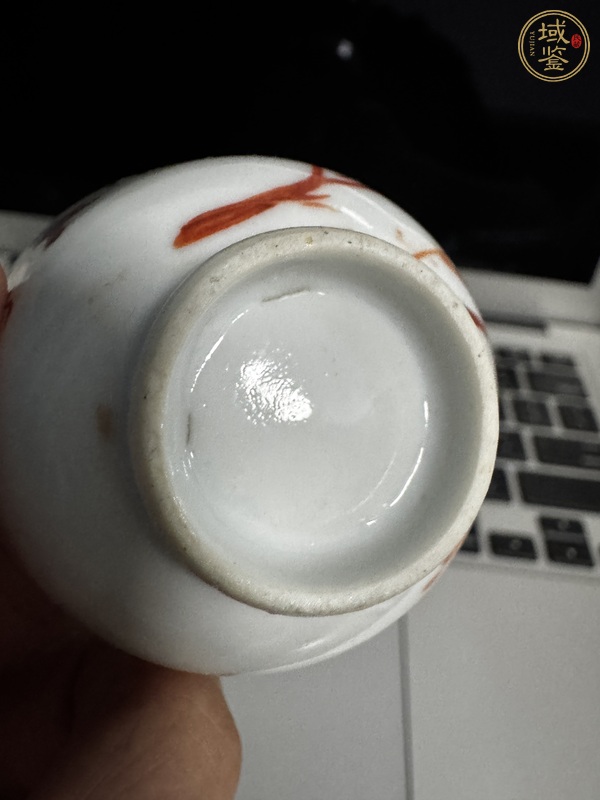 古玩陶瓷礬紅花鳥紋茶碗真品鑒賞圖