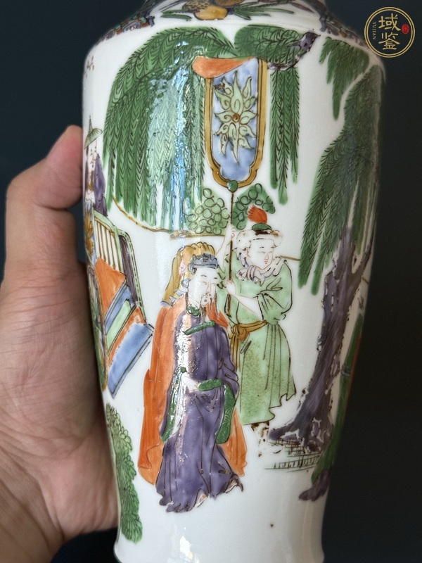 古玩陶瓷廣彩人物故事觀音瓶真品鑒賞圖