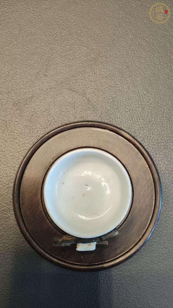 古玩陶瓷民國礬紅龍紋繡眼鳥食杯真品鑒賞圖