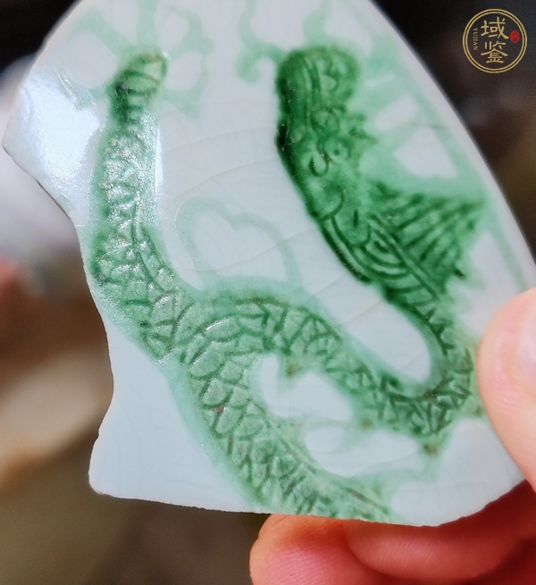 古玩陶瓷綠彩龍紋瓷片真品鑒賞圖