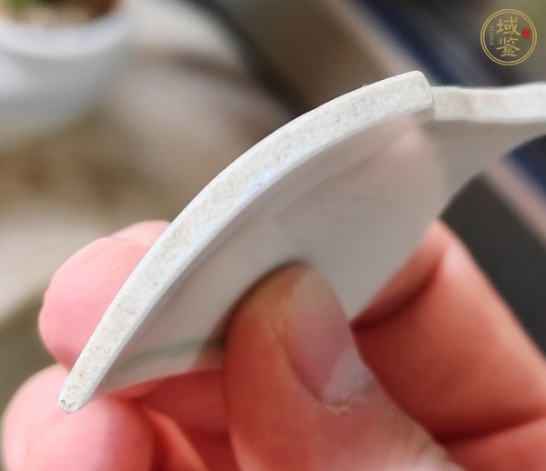 古玩陶瓷綠彩龍紋瓷片真品鑒賞圖