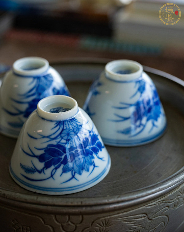 古玩青花杯真品鑒賞圖