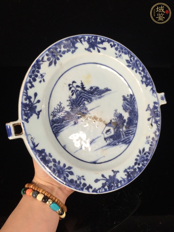 古玩陶瓷青花山水人物紋雙耳盤真品鑒賞圖