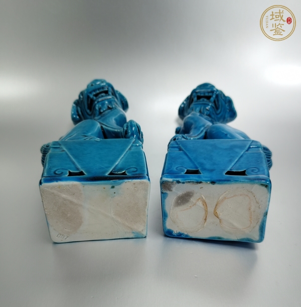 古玩陶瓷孔雀藍釉獅子擺件真品鑒賞圖