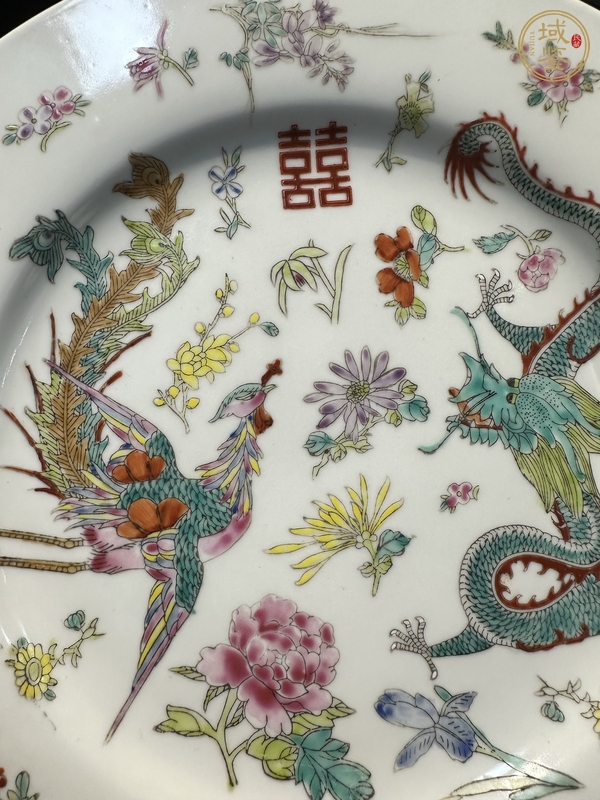 古玩陶瓷龍鳳紋盤真品鑒賞圖