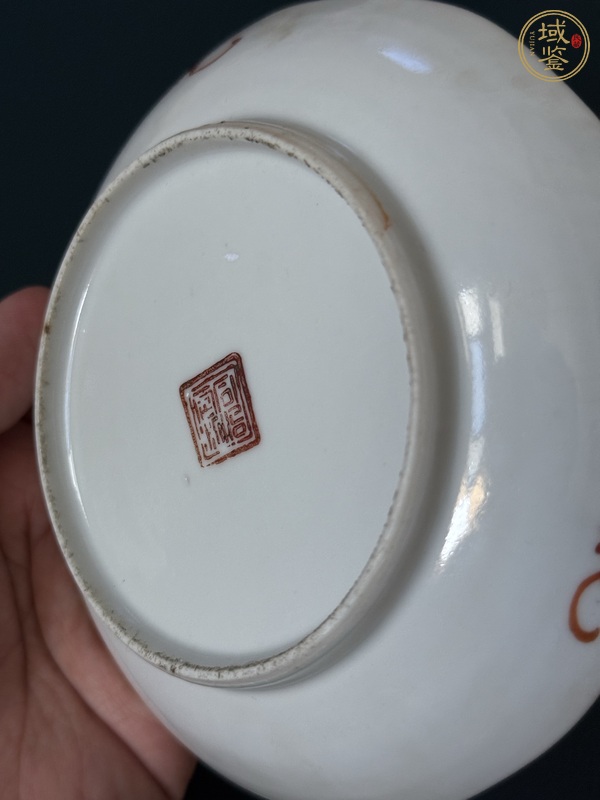 古玩陶瓷人物紋粉彩盤真品鑒賞圖